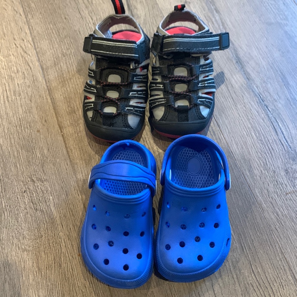 Summer sandals